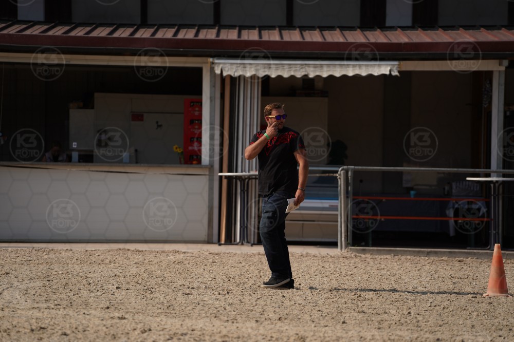 s_A_908959.JPG